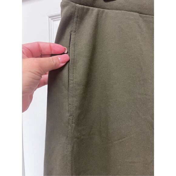 J. Jill Moss Green Cropped Wide Leg Pull On Pants sz L NWT - Picture 2 of 7